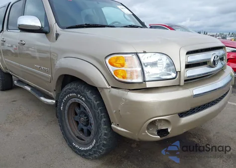 2004 Toyota Tundra Sr5 V8 z USA, uszkodzony, nr VIN 5TBDT441X4S445442